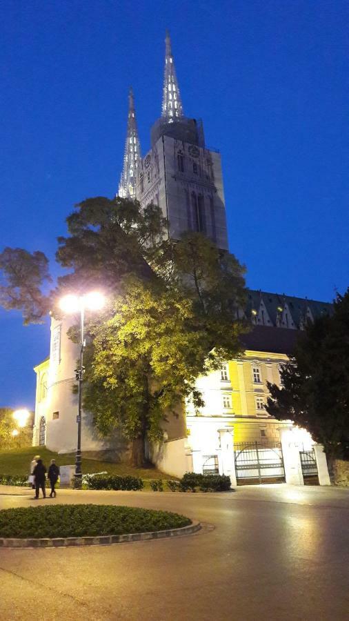 Cosy&Private,30Sec Walk To Mainsquare, Heart Of Zagrebアパートメント エクステリア 写真